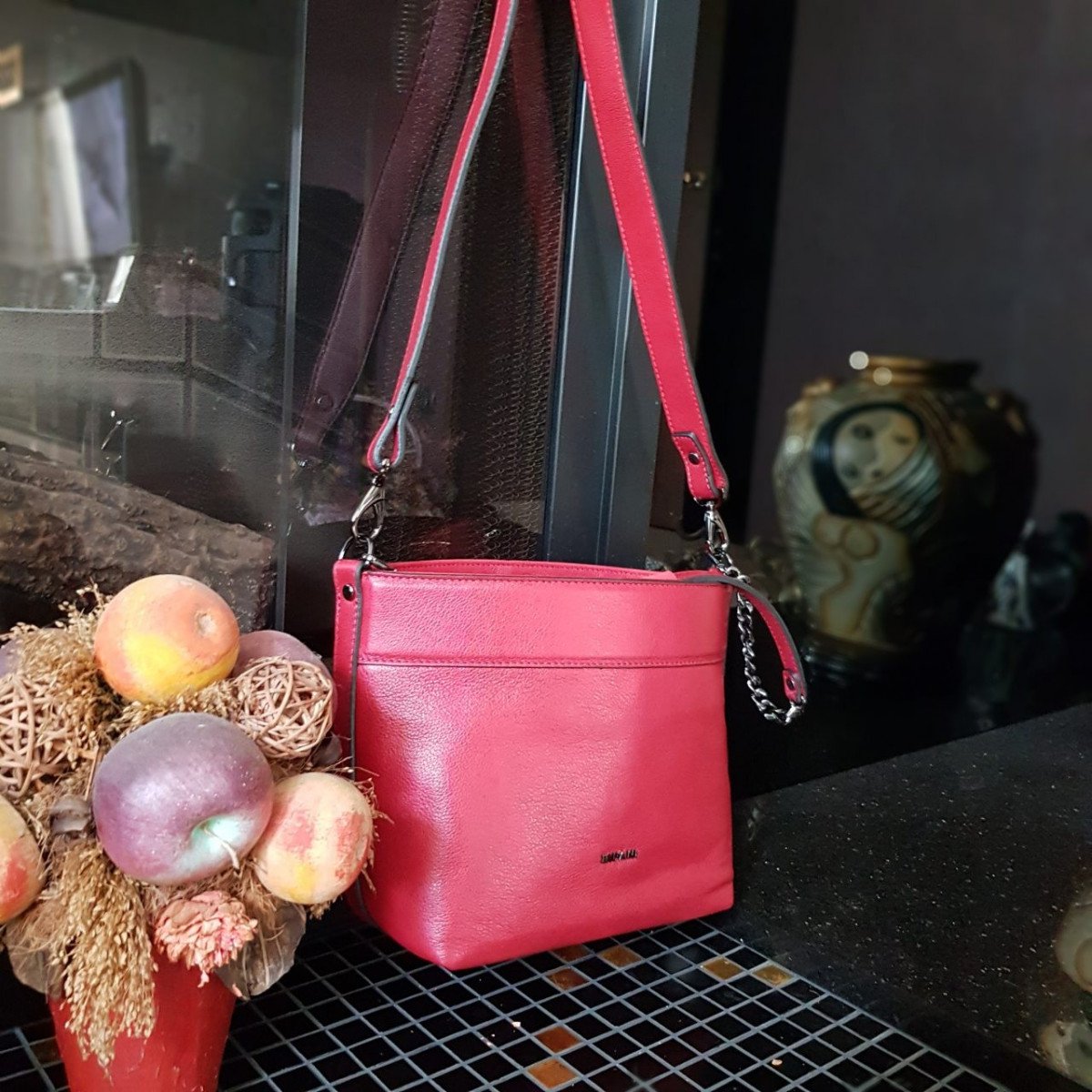 Женская кожаная сумка Ripani 9784CC.00015 rosso из натуральной кожи