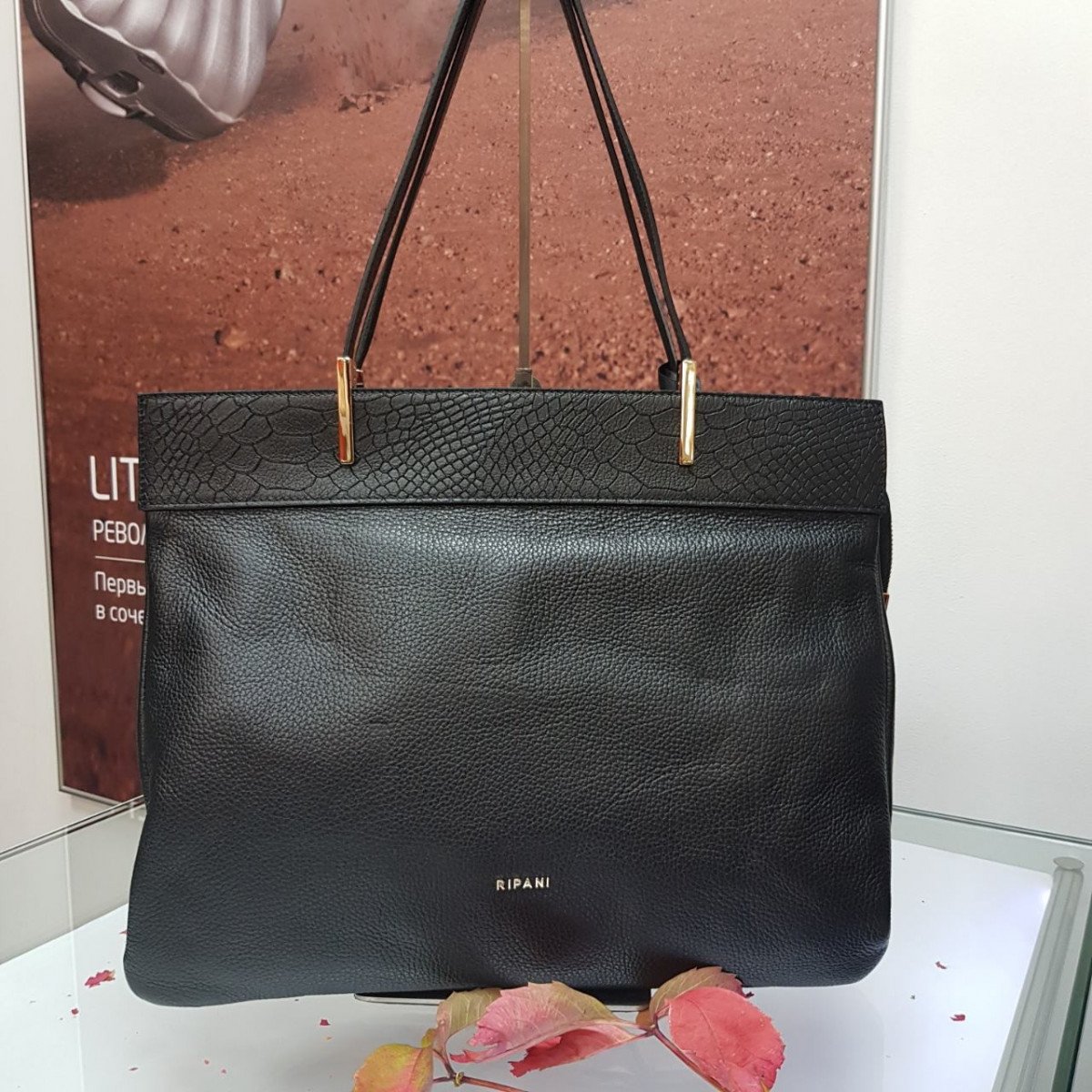 Женская кожаная сумка Ripani 9931OP.00003 nero из натуральной кожи
