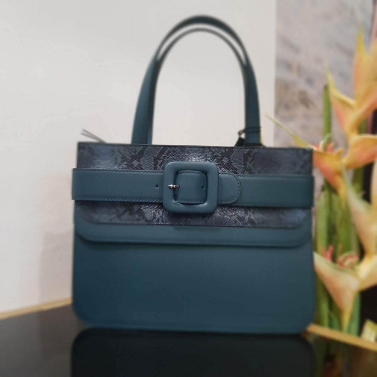 Женская кожаная сумка Tosca Blu TF19MB123 green pyton из натуральной кожи