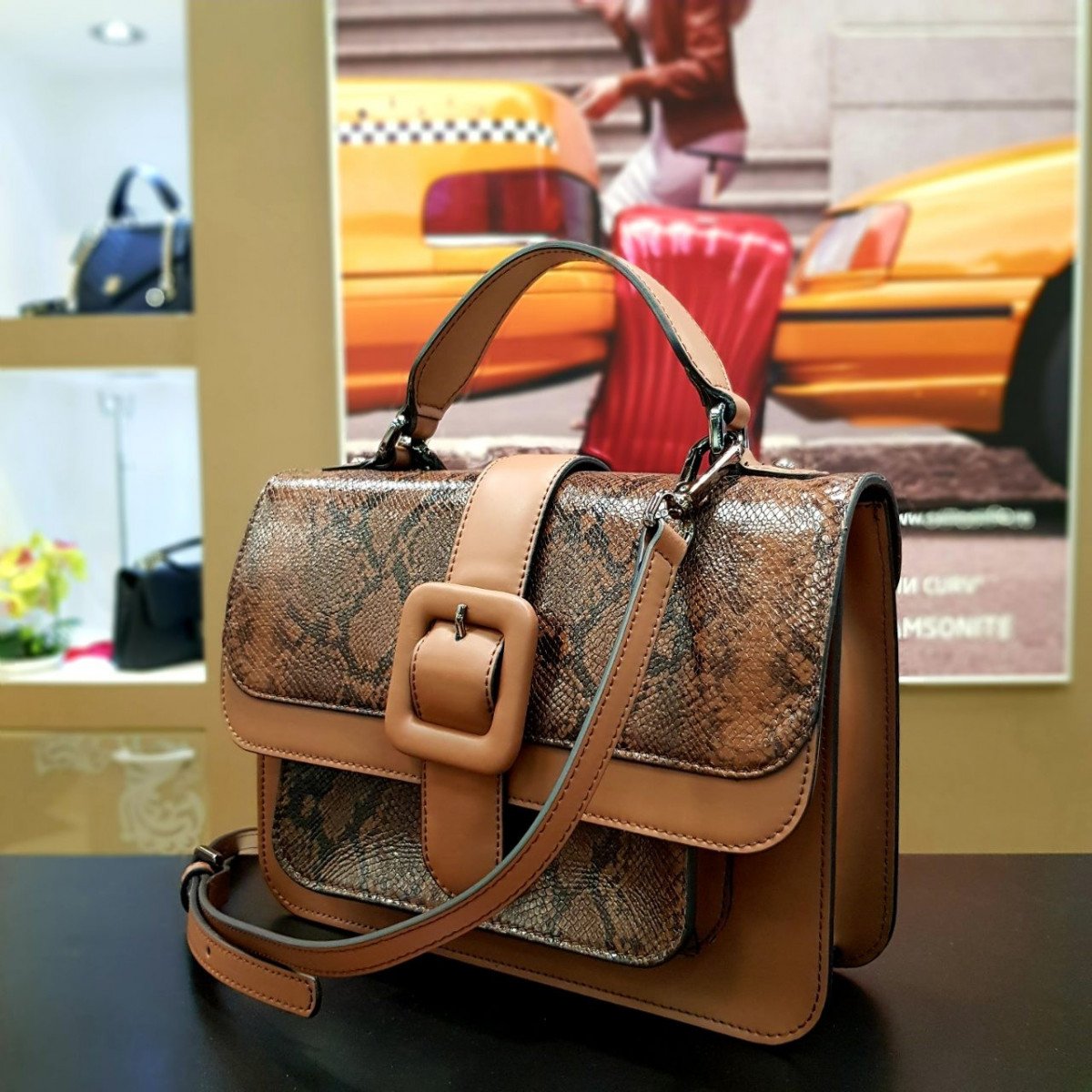 Женская кожаная сумка Tosca Blu TF19MB124 brown pyton из натуральной кожи