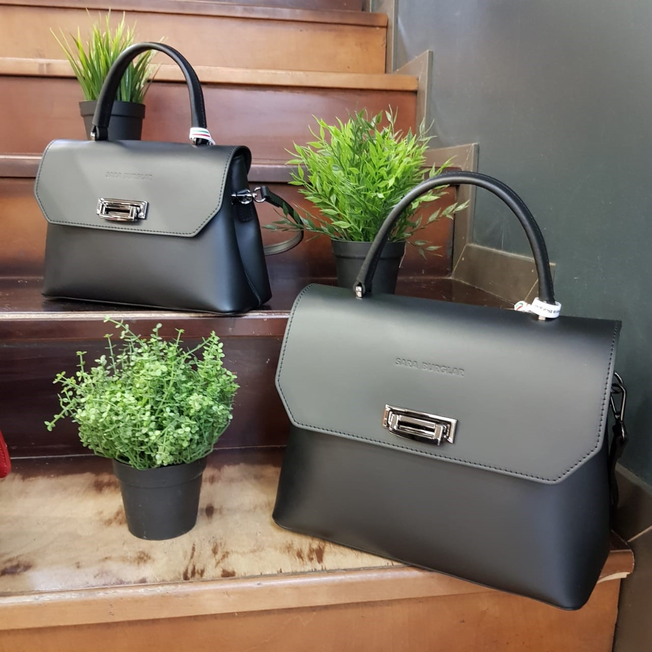 Сумки чёрного цвета в интернет магазине брендовых женских кожаных сумок -фото 4